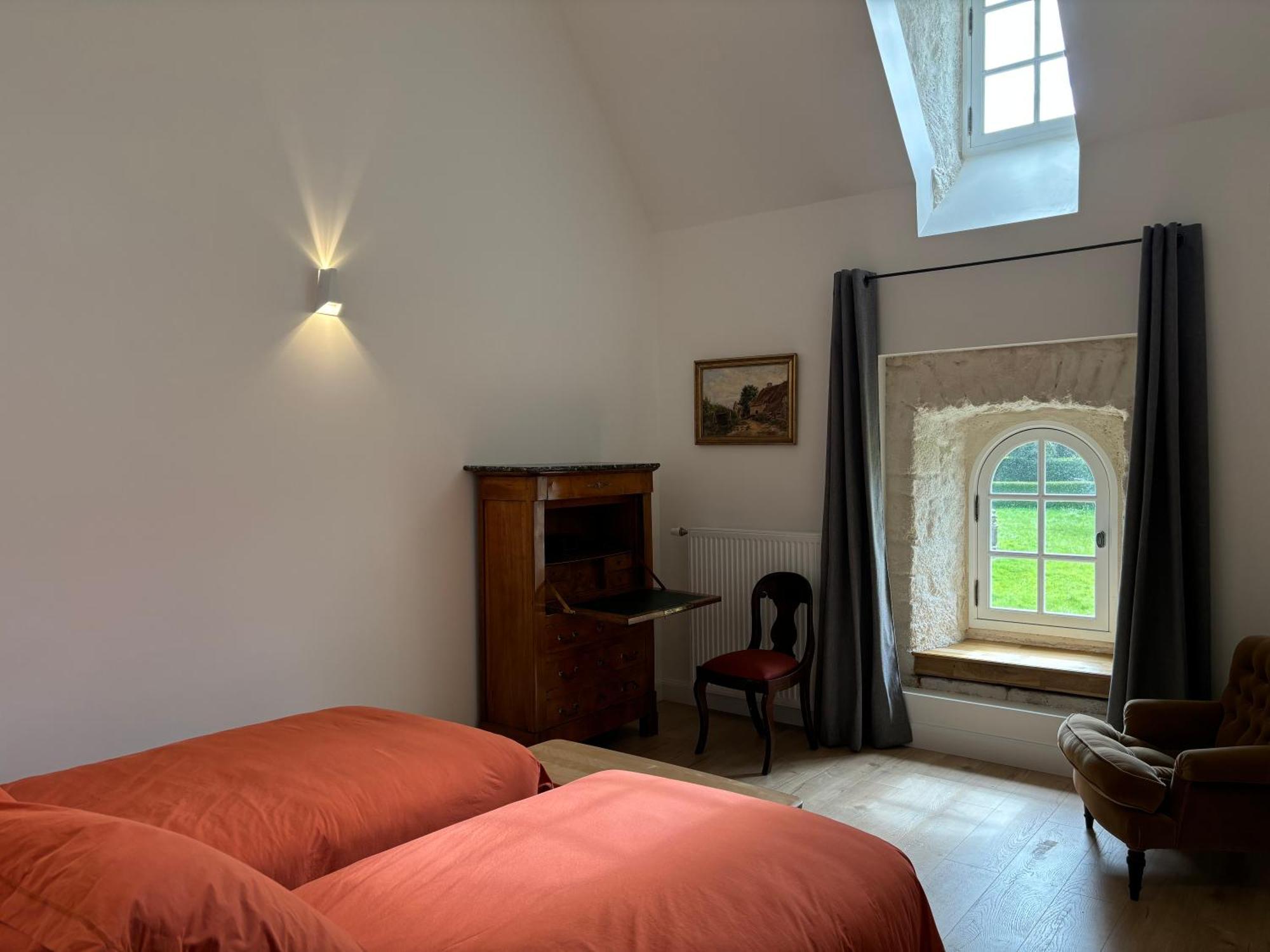 Les Communs De Chiffrevast Bed & Breakfast Tamerville Екстериор снимка
